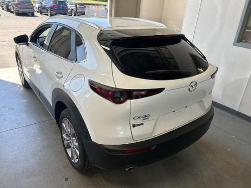 SNOWFLAKE WHITE PEARL 2023 Mazda CX-30 PREFERRED