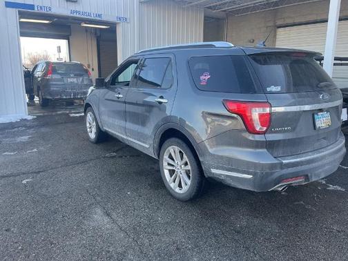 2019 Ford Explorer LIMITED