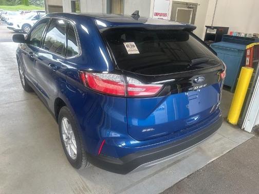 ATLAS BLUE 2024 Ford Edge SEL