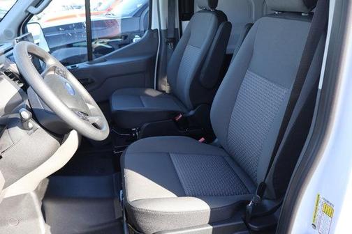 2026 Ford Transit-250 148 WB Medium Roof Cargo