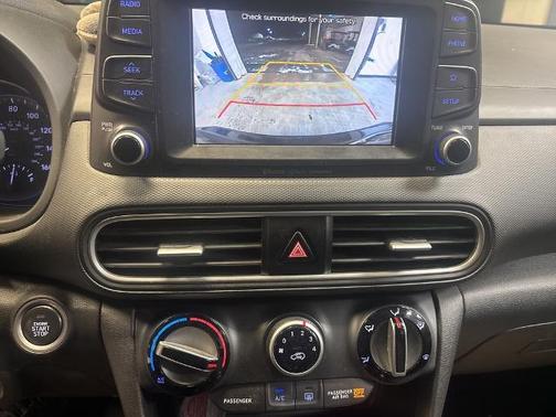 2020 Hyundai KONA SEL