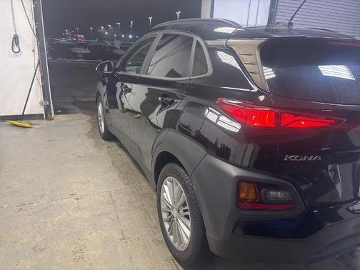2020 Hyundai KONA SEL
