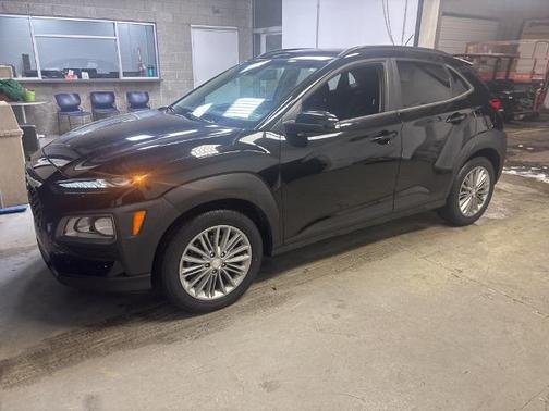 2020 Hyundai KONA SEL