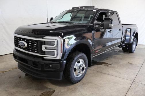 2025 Ford F-350 Platinum