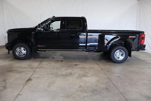 2025 Ford F-350 Platinum