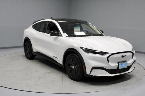 2022 Ford Mustang Mach-E California Route 1
