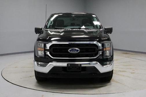 AGATE BLACK METALLIC 2023 Ford F-150 XLT