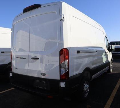 2026 Ford Transit-250 148 WB Medium Roof Cargo