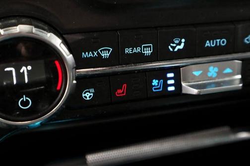 VELOCITY BLUE METALLIC 2021 Ford F-150 LARIAT