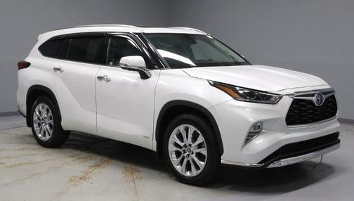 2023 Toyota Highlander LIMITED