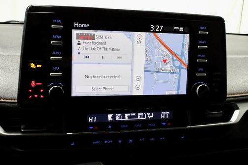 2022 Toyota Sienna XSE 7 PASSENGER