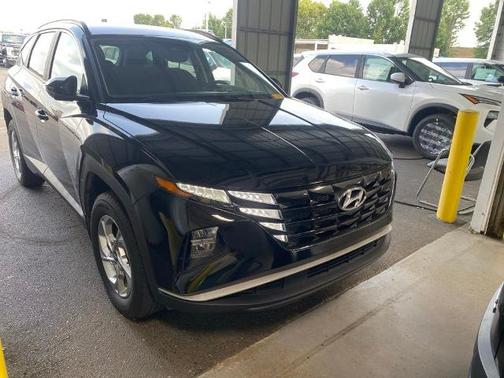 Phantom Black 2023 Hyundai TUCSON SEL