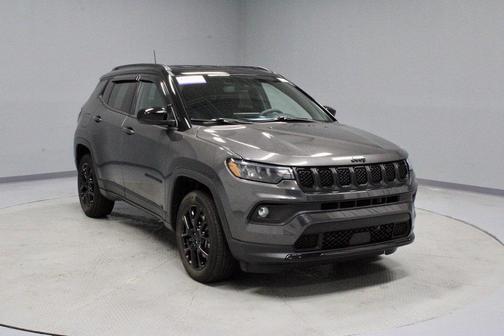 2023 Jeep Compass Altitude