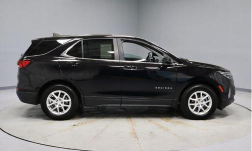 Mosaic Black Metallic 2024 Chevrolet Equinox LT
