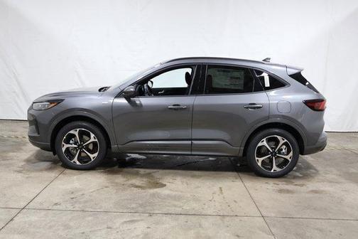 2025 Ford Escape ST-Line Elite