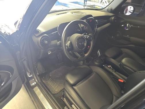 Midnight Black Metallic 2021 MINI Hardtop COOPER S