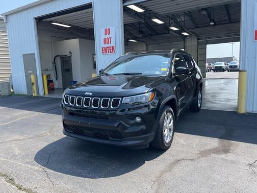 2024 Jeep Compass Latitude