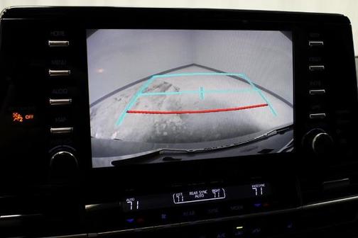 2021 Toyota Sienna XSE 7 PASSENGER