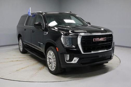 2024 GMC Yukon XL SLE