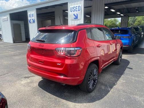 Redline Pearlcoat 2022 Jeep Compass LIMITED
