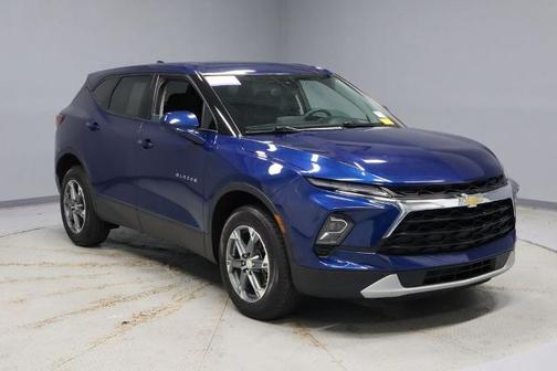 Blue Glow Metallic 2023 Chevrolet Blazer LT W/2LT