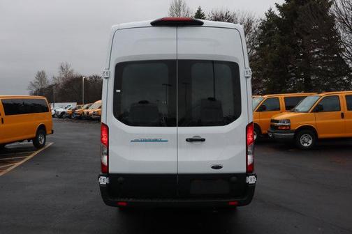 2023 Ford E-Transit Base