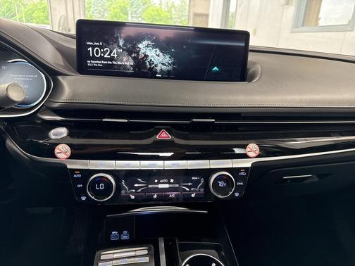 2023 Genesis G80 2.5T