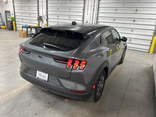 2023 Ford Mustang Mach-E SELECT