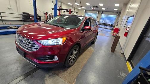 2019 Ford Edge TITANIUM