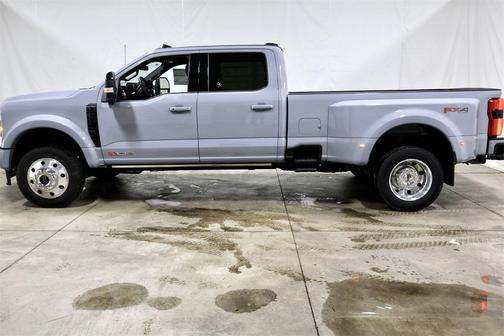 2026 Ford F-450 Platinum