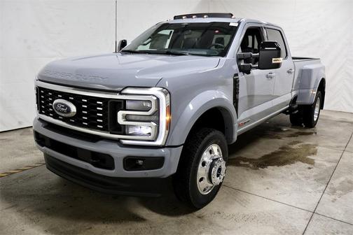 2026 Ford F-450 Platinum