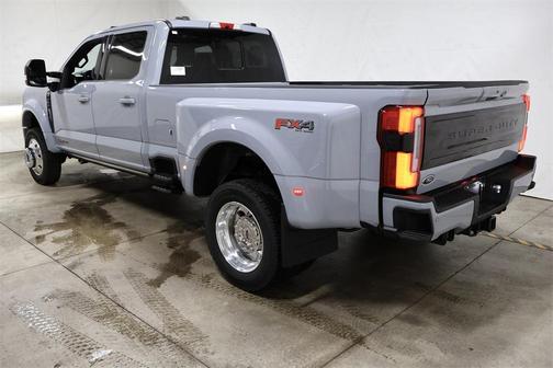 2026 Ford F-450 Platinum