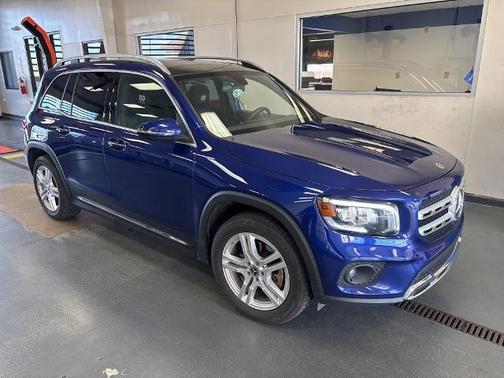 Galaxy Blue Metallic 2021 Mercedes-Benz GLB 250 BASE 4MATIC