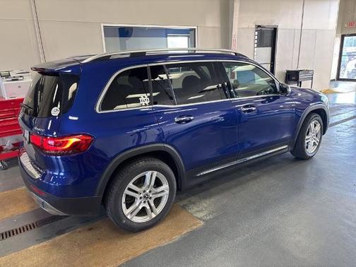 Galaxy Blue Metallic 2021 Mercedes-Benz GLB 250 BASE 4MATIC