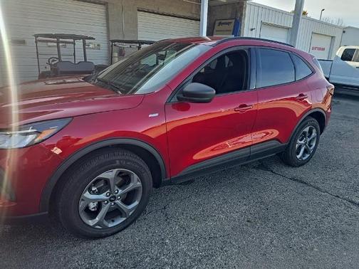2025 Ford Escape ST-LINE