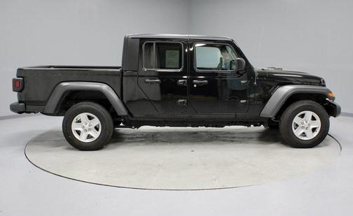 2023 Jeep Gladiator Sport