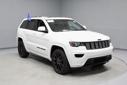 2020 Jeep Grand Cherokee Altitude