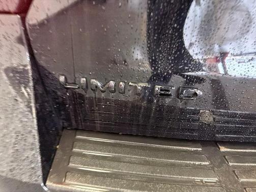 AGATE BLACK METALLIC 2023 Ford Expedition LIMITED