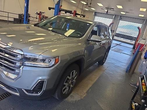 Sterling 2023 GMC Acadia SLE