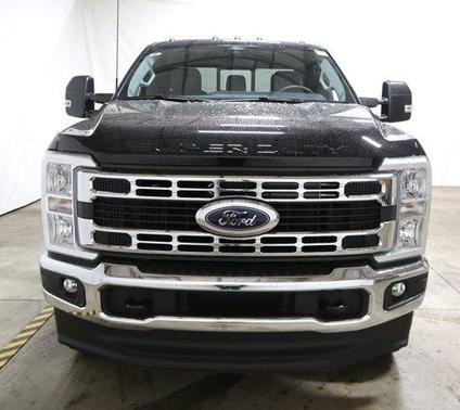 2025 Ford F-350 XLT