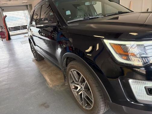 SHADOW BLACK 2017 Ford Explorer SPORT