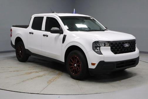 OXFORD WHITE 2025 Ford Maverick XL