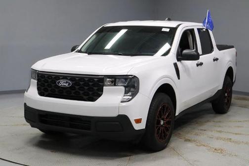 OXFORD WHITE 2025 Ford Maverick XL