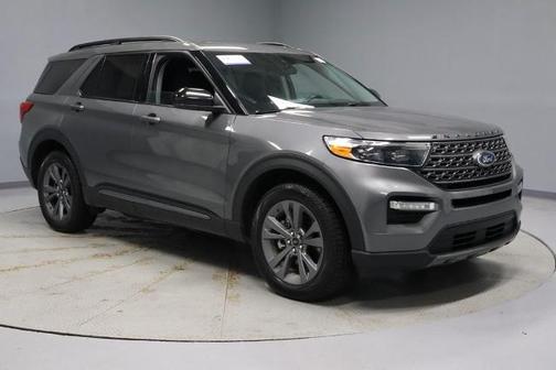 CARBONIZED GRAY METALLIC 2023 Ford Explorer XLT