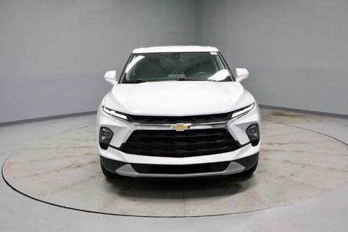 Summit White 2025 Chevrolet Blazer LT