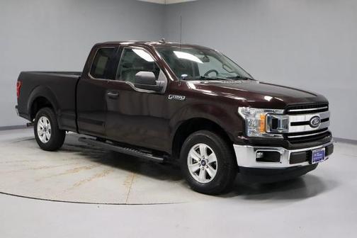 MAGMA RED 2019 Ford F-150 XLT