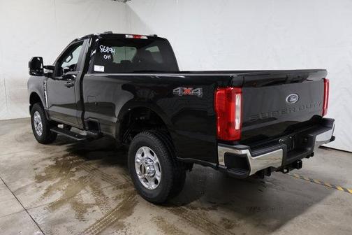 2026 Ford F-350 XLT