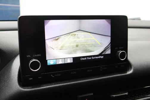 Platinum White Pearl 2024 Honda HR-V LX