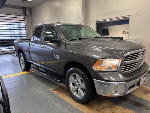 2018 RAM 1500 SLT