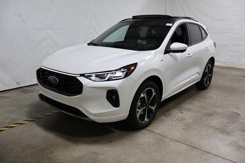 2025 Ford Escape ST-Line Elite